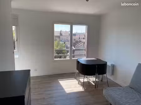 beau studio meublé 25m² lille vauban catho