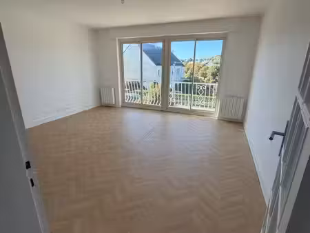 location t3 rénové centre ville