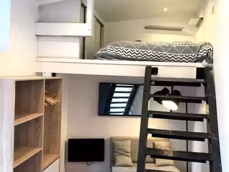 studio indépendant de 30m2 meublé avec un espace nuit en mezzanine