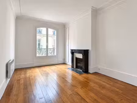 vente appartement 2 pièces 26 m² à paris 18ème (75018)  250 000 €