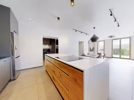 appartement familial de 167 93 m2 avec jardin à lovagny - le