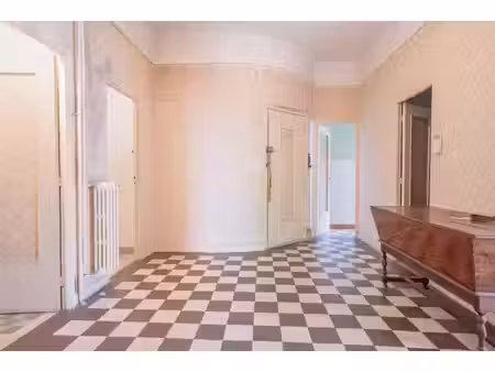 nice – avenue des fleurs – 3 pièces 86 35 m² – accès indépendant sur rue – jardin – profes