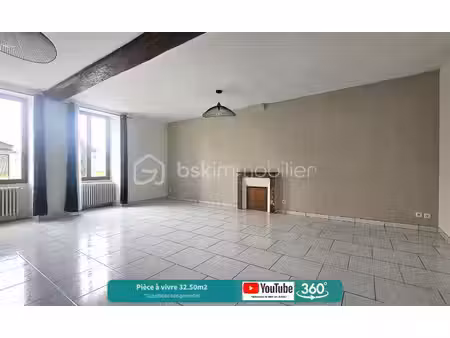 maison familiale avec grange