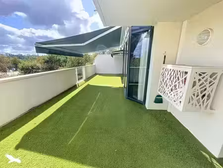 vente appartement 5 pièces 93 m² à tours (37000)  379 080 €