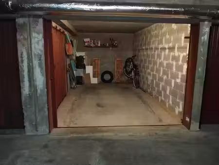 vente garage 15 m² hyères (83400)
