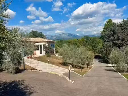 vente maison 4 pièces 160 m² montauroux (83440)