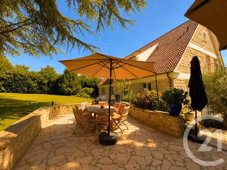 villa de luxe à vendre dans le quartier nord
