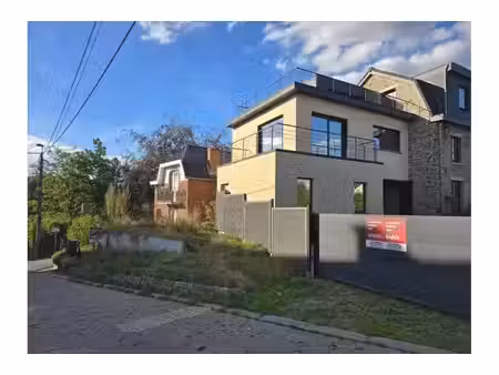 bien divers à vendre à rue d'heuval 25 court-saint-étienne (vbe68474)