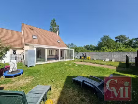 maison (4 chambres) avec mode de vie de plain-pied