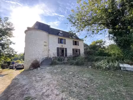 exceptionnel ! moulin à eau  tour médiévale de 1344  grande maison  granges sur 7000 m2