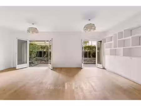 appartement neuilly-sur-seine - 3 chambres - 81m²