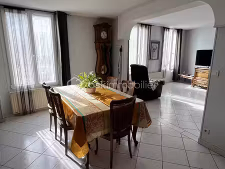 appartement de 55 90 m² à crecy-la-chapelle