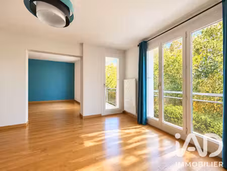 appartement à la chaussée-saint-victor (41260)