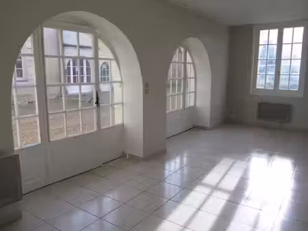 montreuil bellay centre