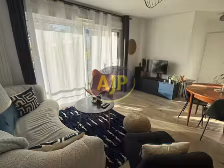 nantes appartement 3 pièce(s) 60.97 m2 rdc