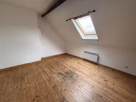 location appartement 2 pièces 34 m² à saint-pol-sur-ternoise (62130)