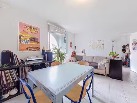 a vendre - toulouse - quartier cartoucherie - appartement t3 de 55m² avec place de parking