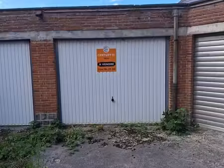 box - garage