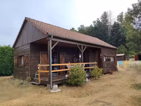 chalet proche du lac de lavaud gelade