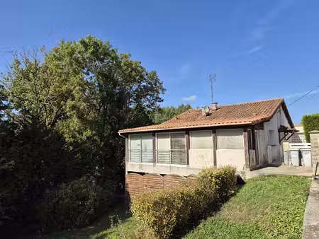 maison 3 chambres  1 bureau  garage et atelier  jardin
