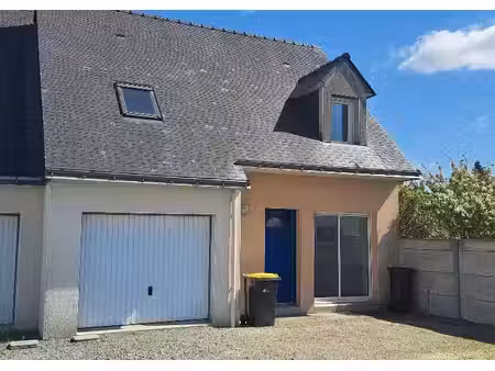 pontchateau centre ville - maison de droite