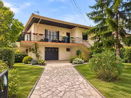 samatan maison t4 avec grand garage et jardin