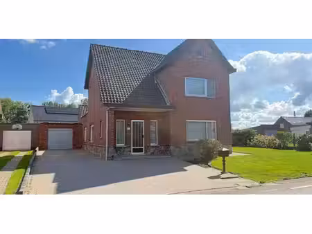 maison à vendre à wellen pour € 250.000 avec 4 chambres à coucher