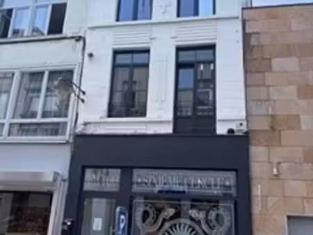 vente biddit mons  rue des capucins 23