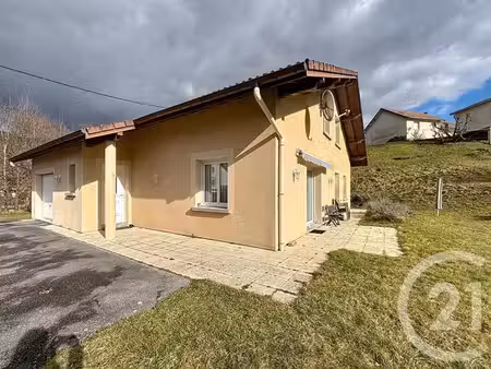 maison à louer - 5 pièces - 85 28 m2 - st etienne les remiremont - 88 - lorraine