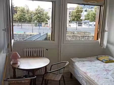 à louer chambre étudiant meublée