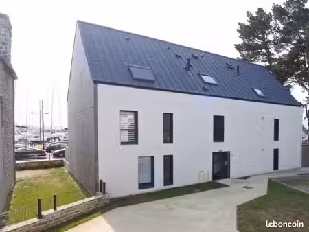 location annuelle - f2 avec jardin - la trinité-sur-mer