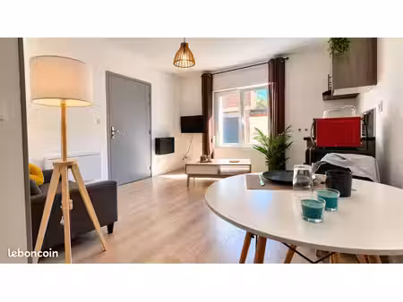 bel appartement meublé – entièrement rénové et équipé