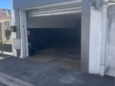 garage entrepôt