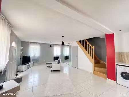 maison meublée 3 pièces 58m²