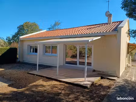 location maison capeyron - la forêt