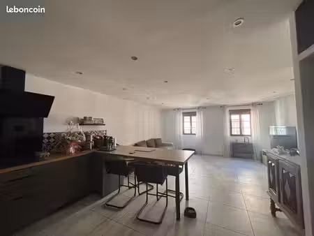 maison village-non meuble-