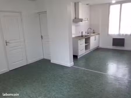 appartement 50m² - t3 - royan