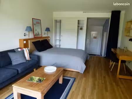appartement 2 pieces  meublé 39 m²  libre de suite – terrasse – garage - piscine chauffée
