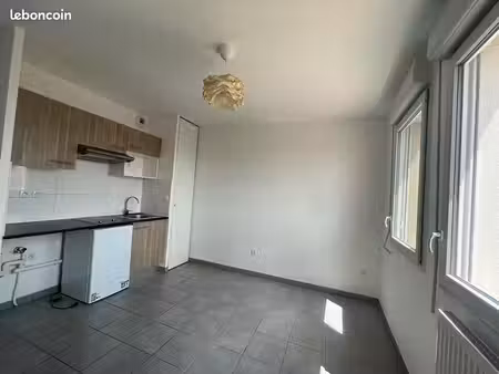 appartement 1 pièce 27 m²