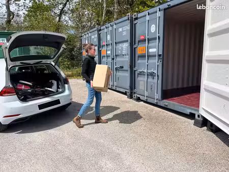 location box de stockage 100% plain-pied à besançon - garde-meubles sécurisé  accès 24/7  
