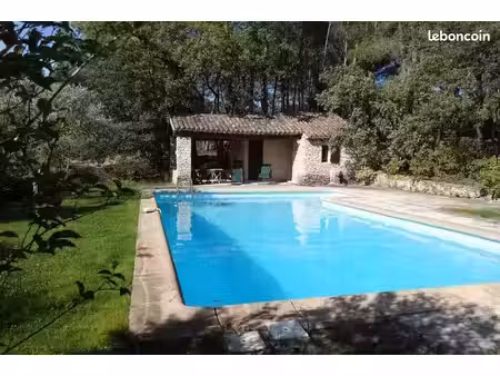 grande villa-piscine-jardin-campagne  4 colocataires
