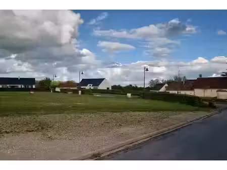 vente terrain 300 m² à bréval (78980)  80 000 €