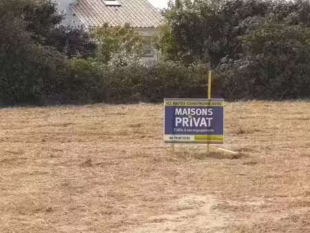 vente terrain 366 m² à brem-sur-mer (85470)  80 000 €