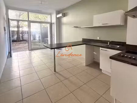 appartement dans montélimar avec jardin