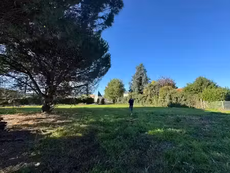 vente terrain 1640 m² à villandraut (33730)  85 000 €