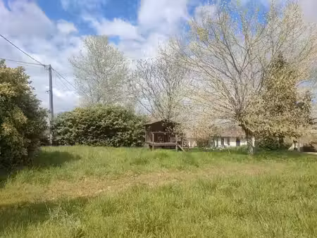 vente terrain 600 m² à baron (33750)  102 000 €