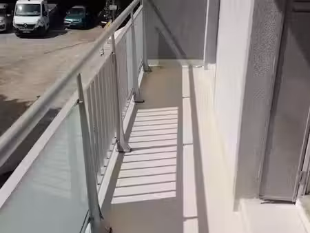 location appartement 2 pièces 50 m² à grenoble (38000)  720 €