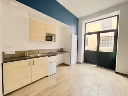 location appartement 1 pièce 22 m² à lyon 3ème (69003)  705 €