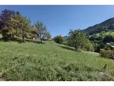 terrain constructible de 990m2