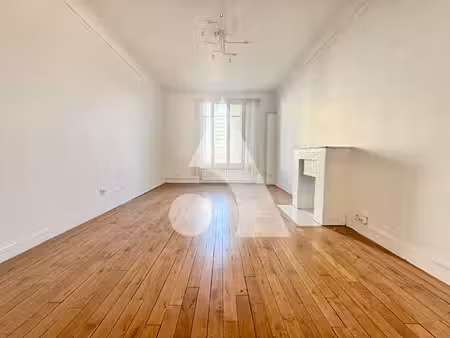 appartement 3 pièces 80 m² joinville-le-pont - charme de l'ancien